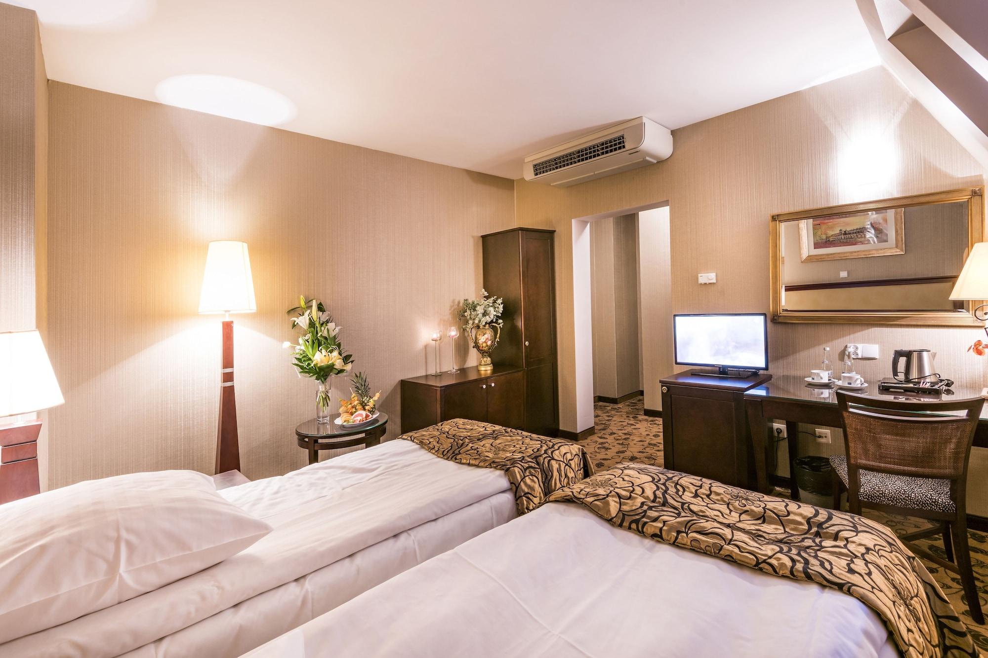 Great Polonia Krakow Kazimierz Aparthotel Exterior photo
