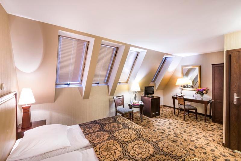 Great Polonia Krakow Kazimierz Aparthotel Exterior photo