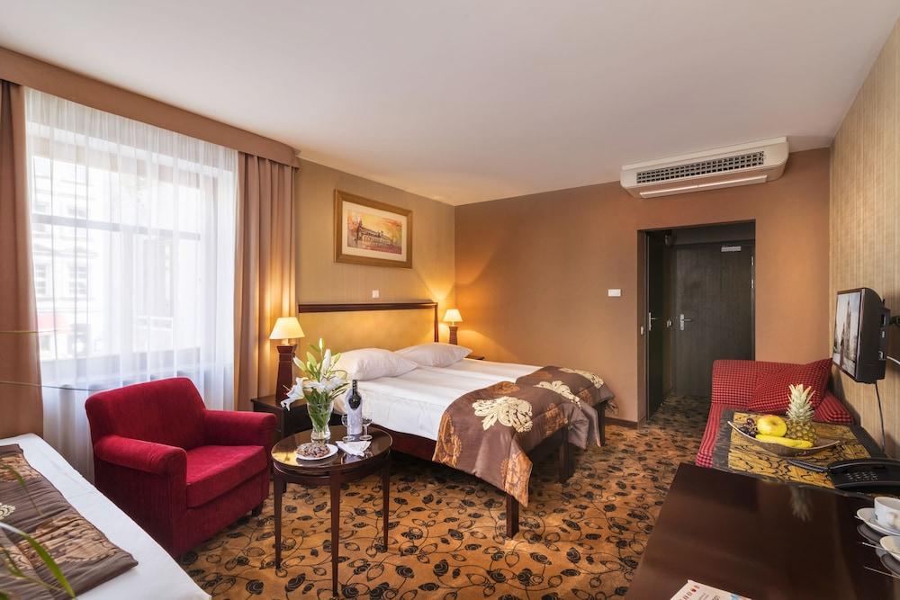 Great Polonia Krakow Kazimierz Aparthotel Exterior photo