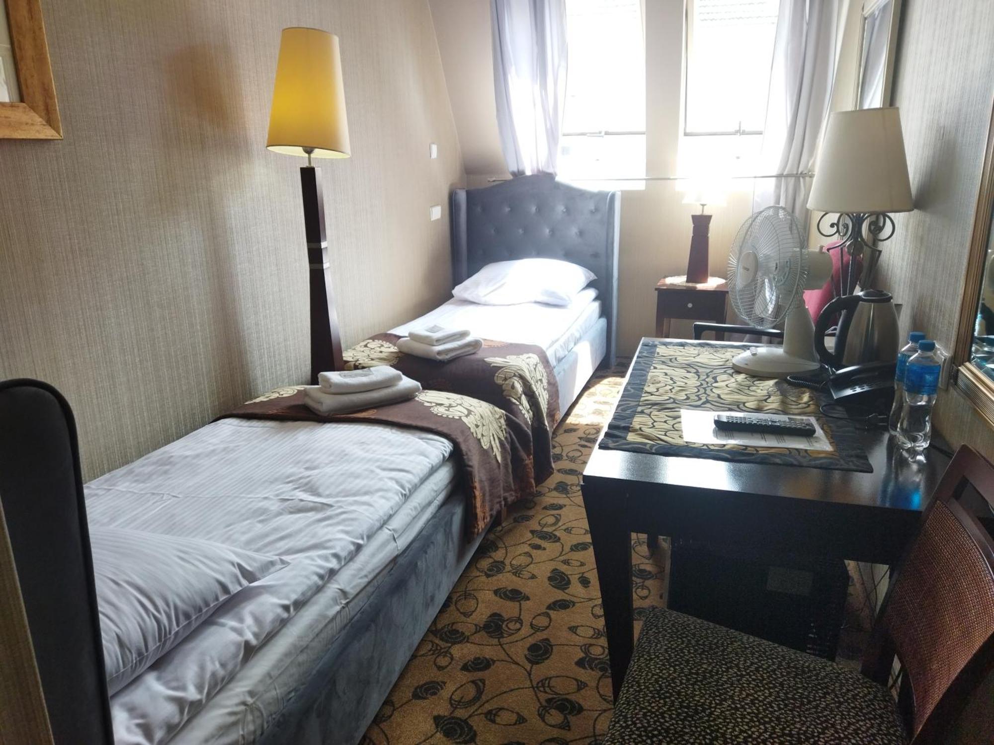 Great Polonia Krakow Kazimierz Aparthotel Room photo